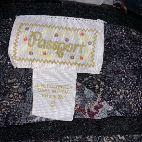 Passport sheer top size S - Picture 3 of 3
